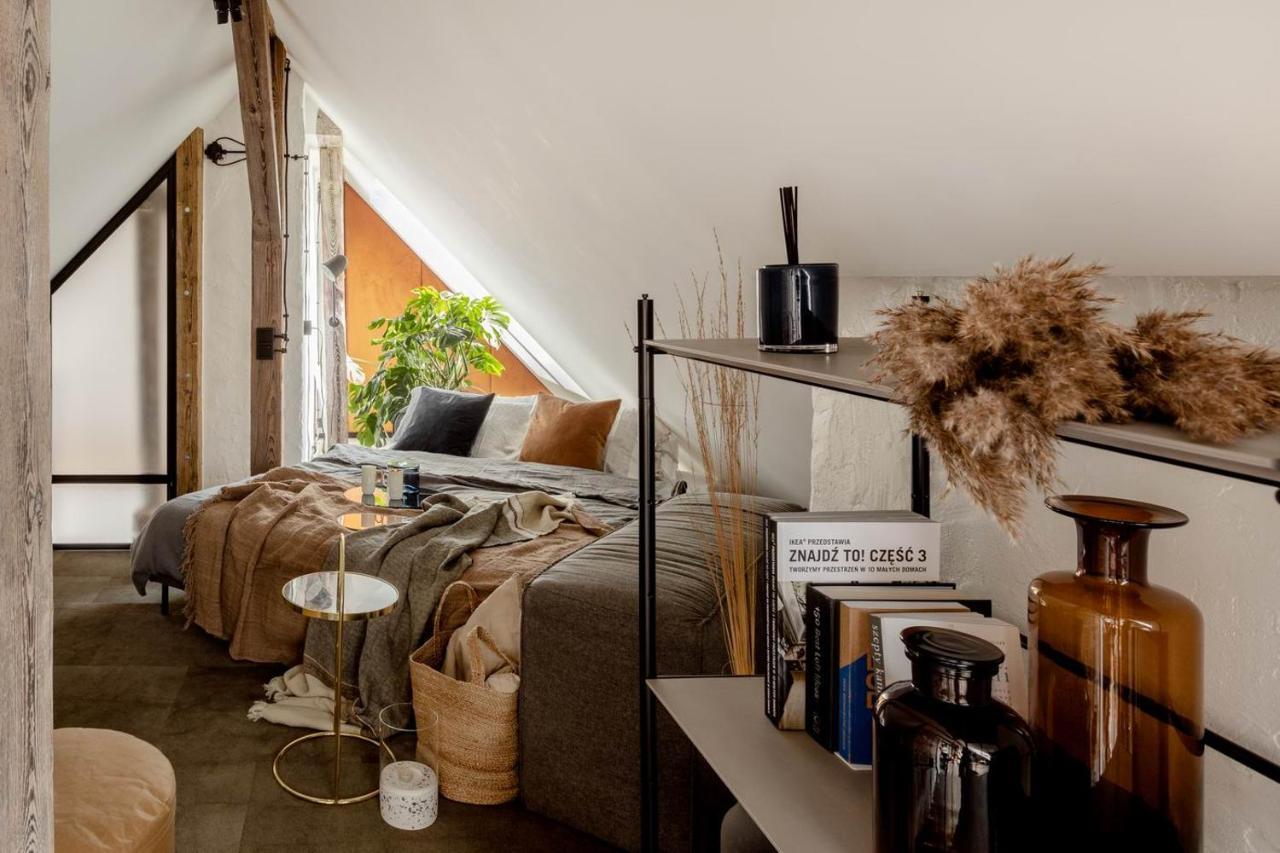 Mystictone - Loft In The Heart Of - Nowy Swiat Roomtones Warszawa